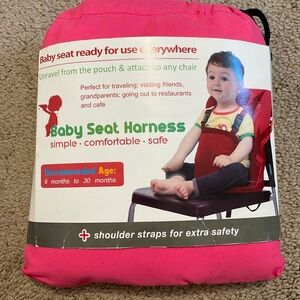 NWT Vine baby seat harness in hot pink